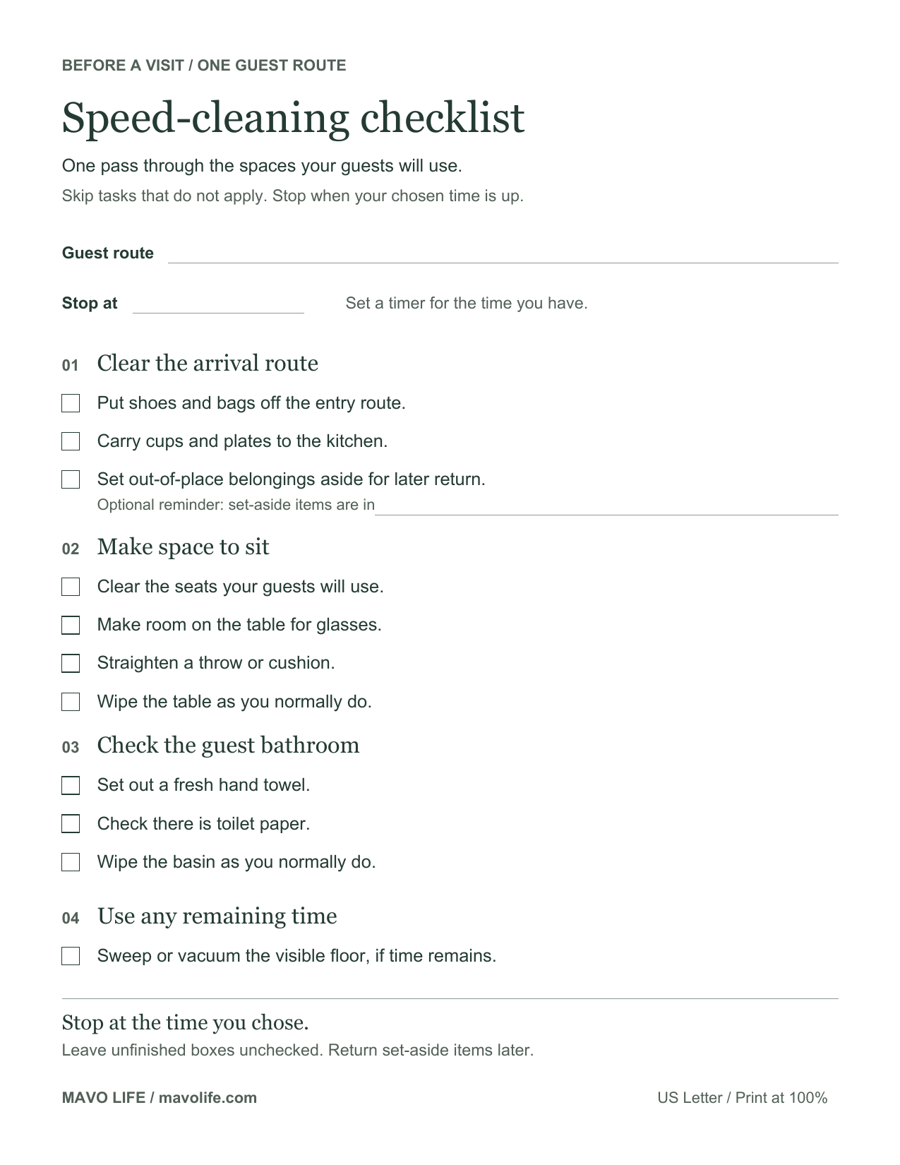 One-page speed-cleaning checklist with a guest route, stopping time, and eleven tasks grouped into arrival route, seating, guest bathroom and an optional floor pass.